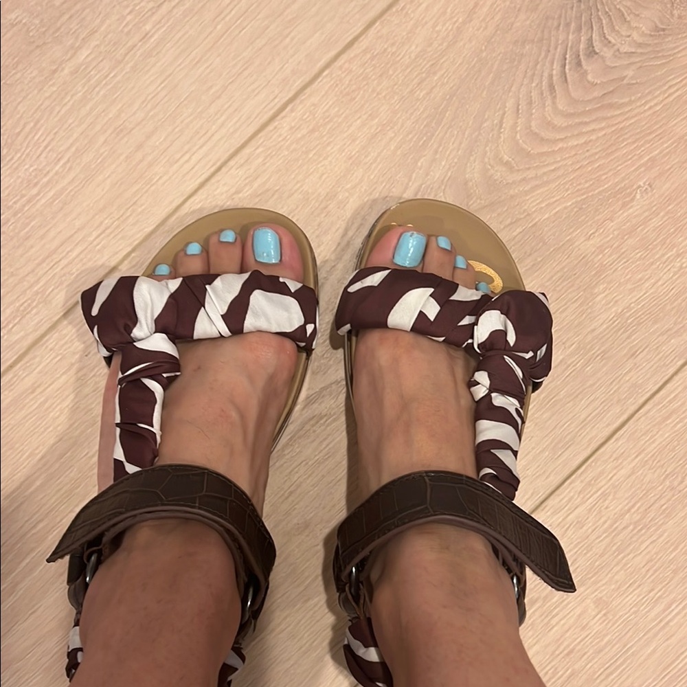 Sam Edelman Brown and White Zebra Print Sandals
